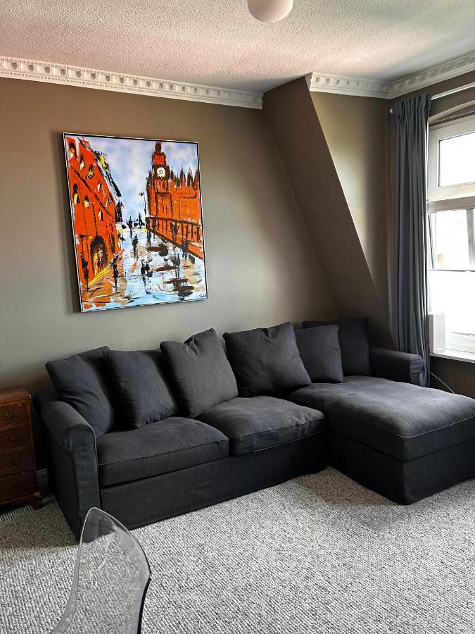 Traumhafter Altbaucharme In Zentraler Lage Apartment Kiel Exterior photo